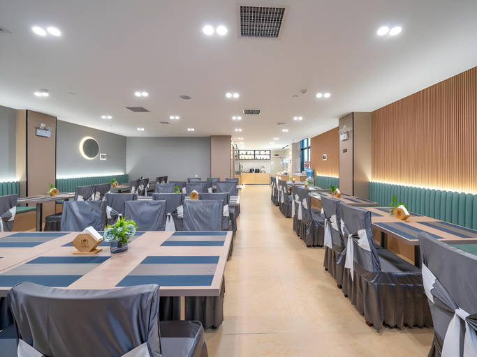 Food & Drinks 3, GreenTree Inn Hongjin Market Yide, Yulin