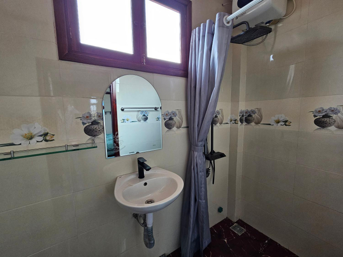 Bathroom 3, H&H Diamond Nail Guesthouse, Phú Vang