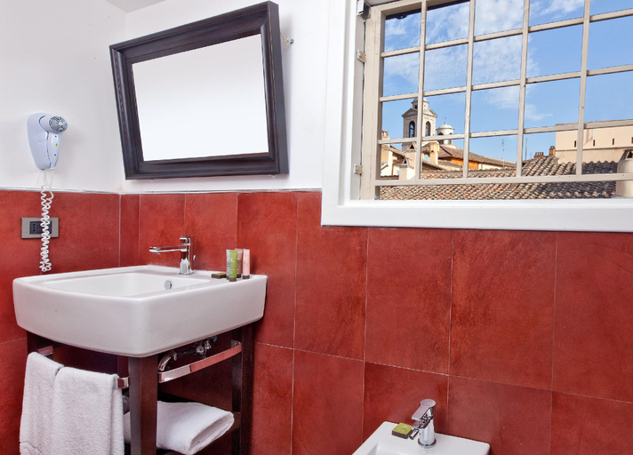 Bathroom 3, Navona Colors Hotel, Rome