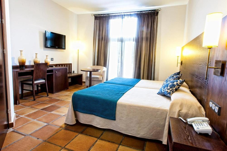 Bedroom 2, Hotel Albaida, Huelva