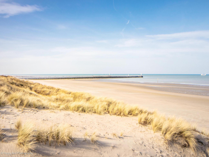 Others 3, Chic Urban Seaside Apartment, West-Vlaanderen