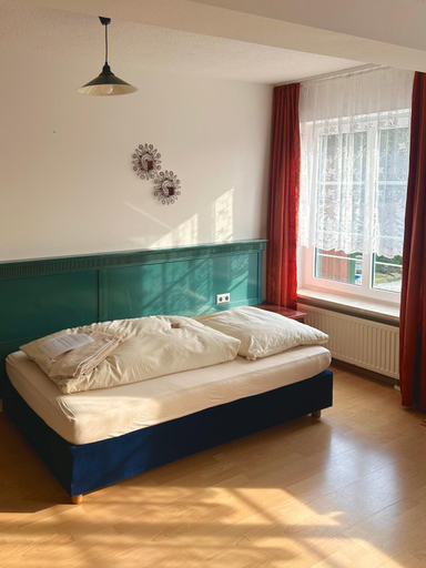 Others 5, Metzgerwirt, Freising