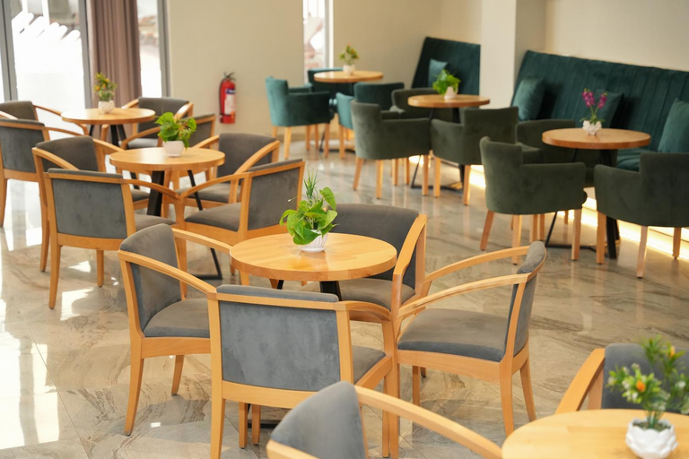Food & Drinks 5, Hotel Horizont, Durrësit