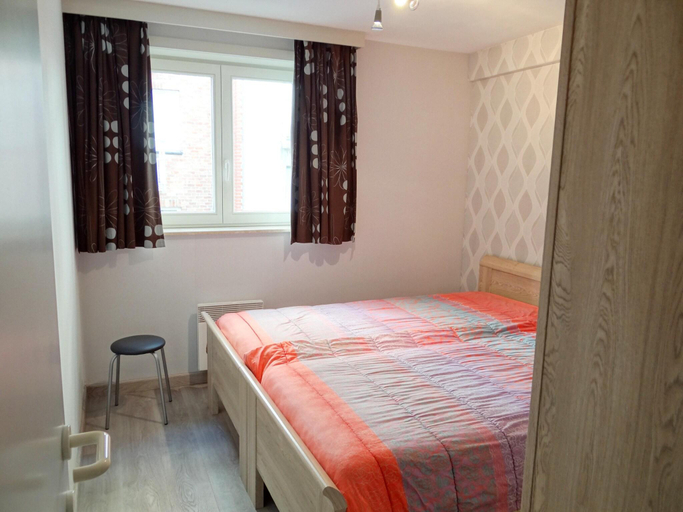 Bedroom, Apartment in Nieuwpoort near the Beach, West-Vlaanderen