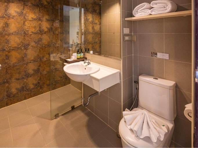 Bathroom 4, Malin Patong Hotel, Pulau Phuket