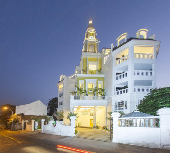 Exterior & Views, Fragrant Nature Kochi, Ernakulam