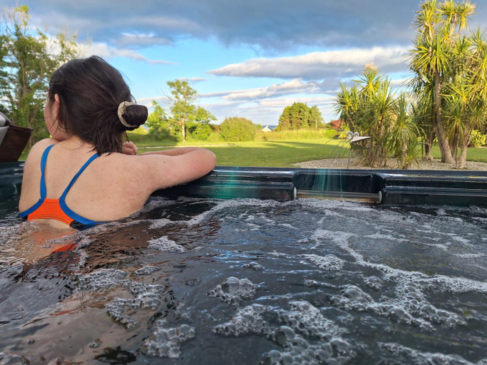 Sport & Beauty 2, Corthna Lodge