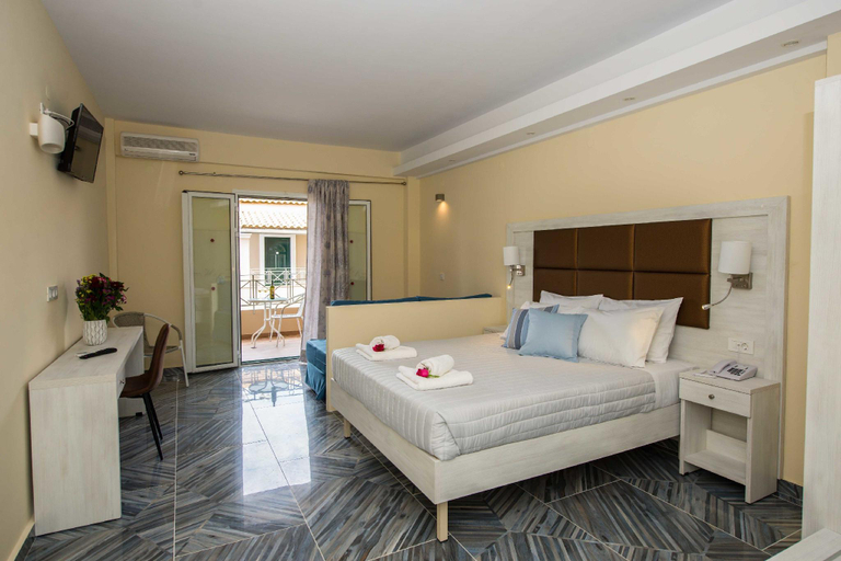 Bedroom 2, Amour Holiday Resort - Adults Only, Ionian Islands