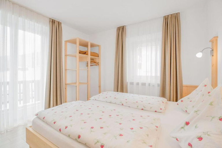 Bedroom 2, Residence krUma, Bolzano