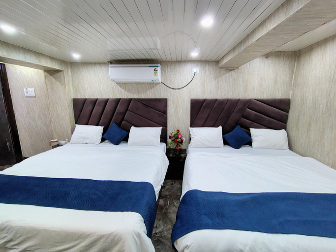 5, Shree Laxman Guest House, Varanasi