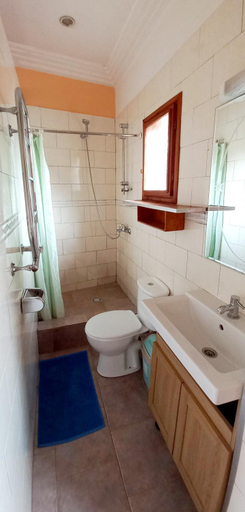 Bathroom 5, Busy Bee Apartments, Kanifing