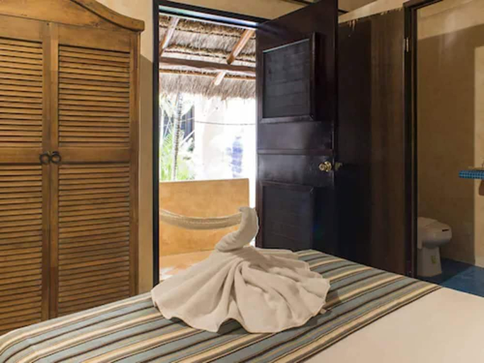 Bedroom 2, Hotel Barrio Latino, Cozumel