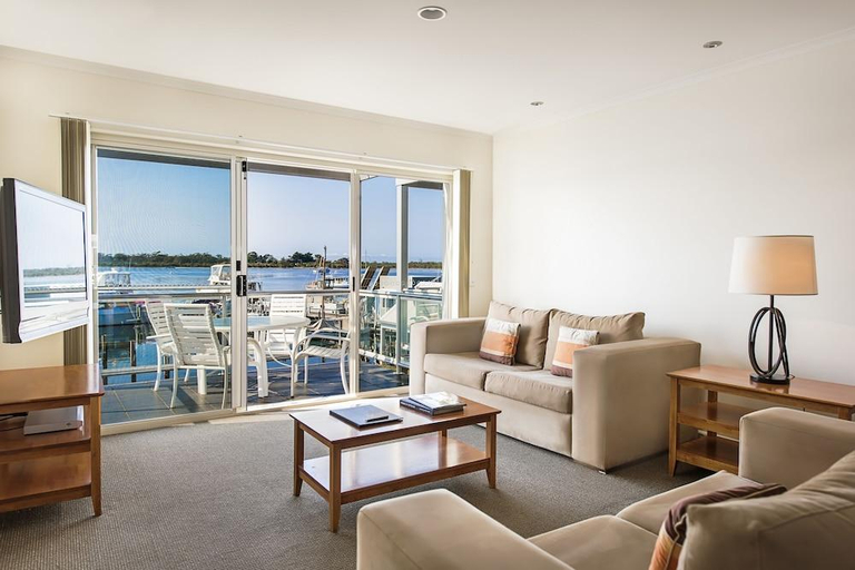Others 5, The Moorings at Metung, E. Gippsland - Bairnsdale