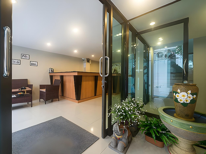 Bathroom 3, Green Leaf Hostel, Pulau Phuket
