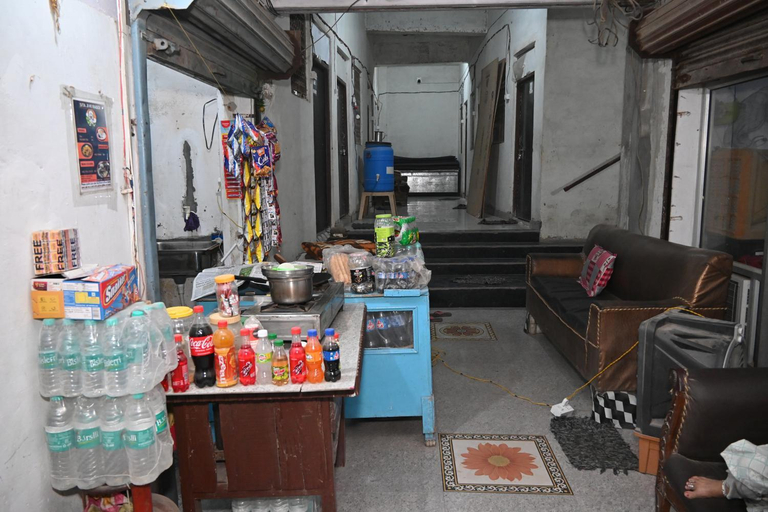 Food & Drinks, श्री बांकेबिहारी सेवाधाम होमस्टे, Mathura