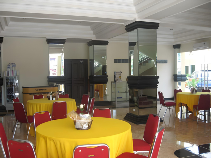 Food & Drinks 5, Topstar Hotel, Blora