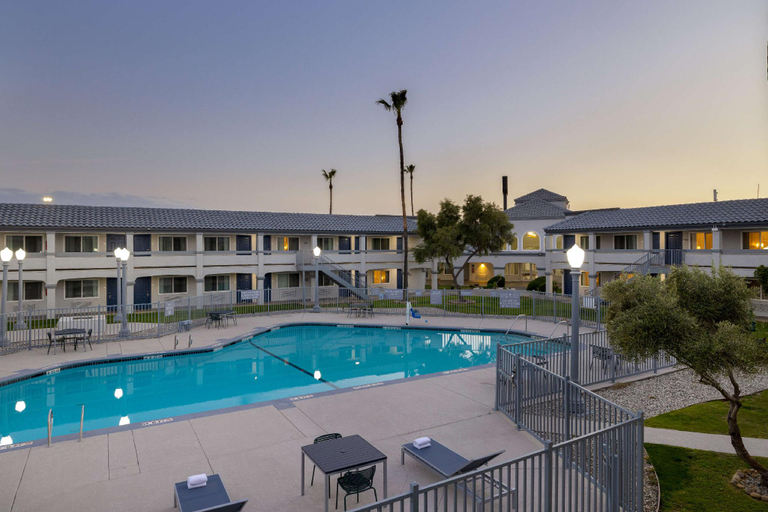 Sport & Beauty 5, Spark by Hilton Santa Nella, Merced