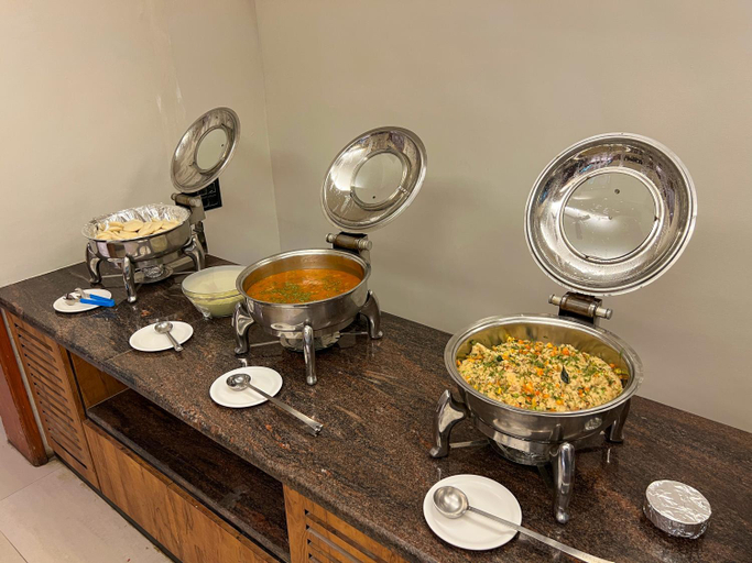 Food & Drinks 5, Yash Resort, Ahmadnagar