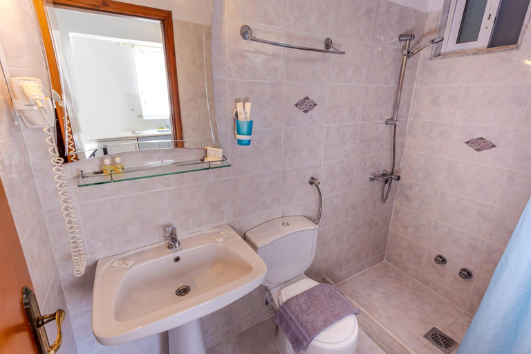 Bathroom 4, MELISSA GOLD COAST, Central Macedonia