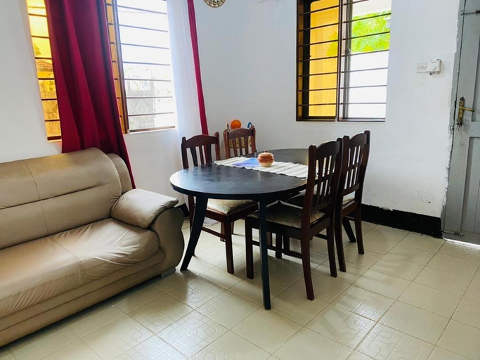 Others 2, Mikocheni home stay, Kinondoni
