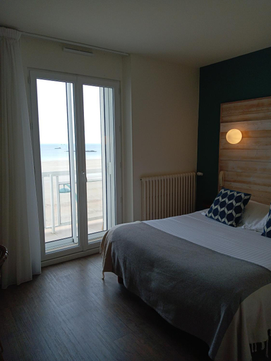Bedroom 3, Hotel Alba, Ille-et-Vilaine