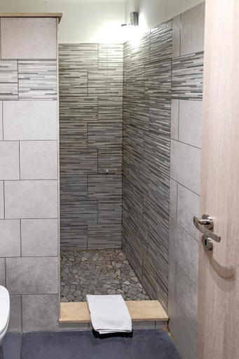 Bathroom 3, Sannio Apartment - near Metro San Giovanni by RHR, Roma