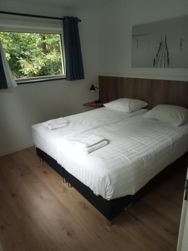 Bedroom 2, Domstad Resort Utrecht Vakantiewoningen, Utrecht