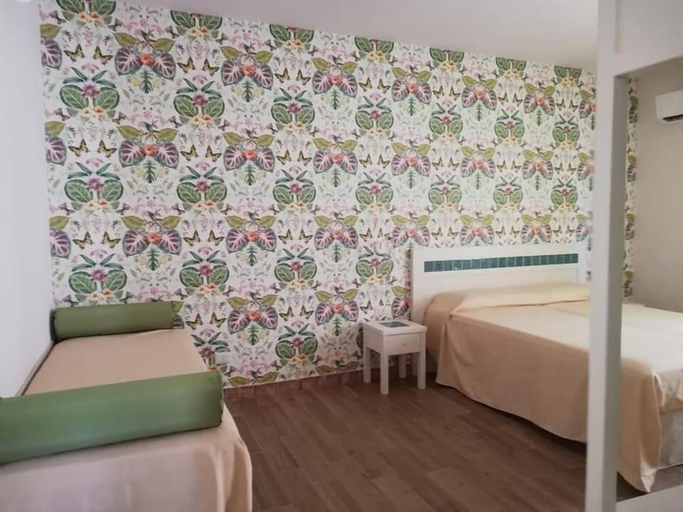 Bedroom 3, Aramoni B&B, Vibo Valentia
