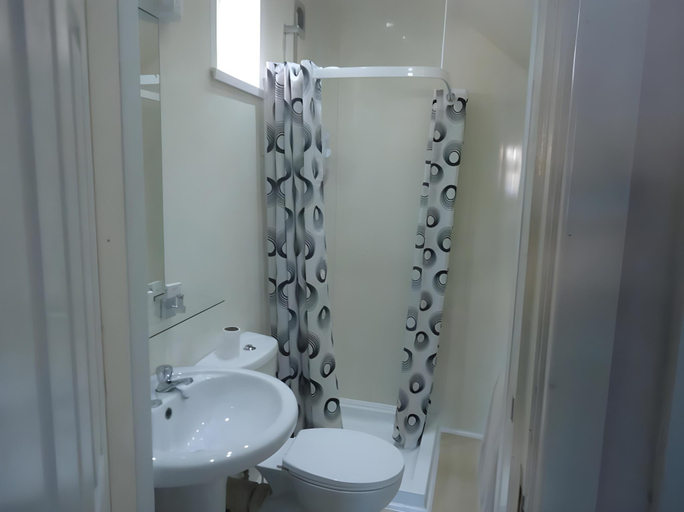 Bathroom, Alandene, Blackpool