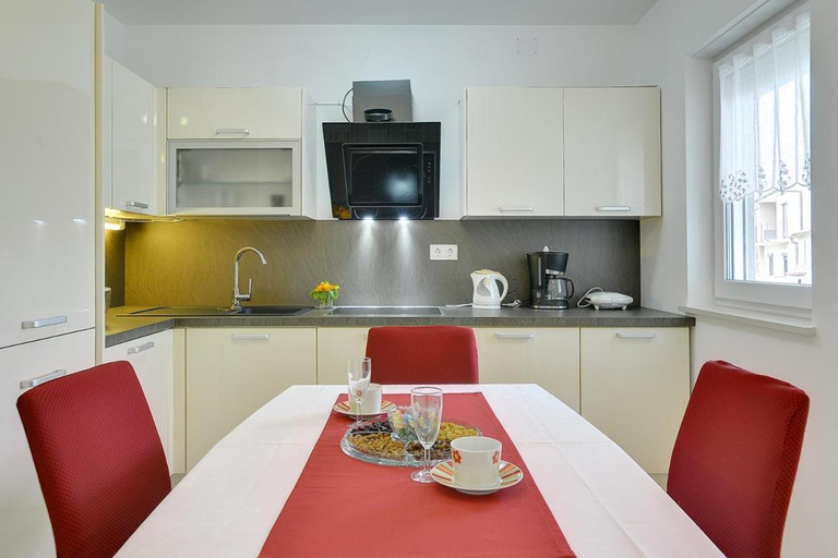 Others 5, Apartments Elviana, Pula