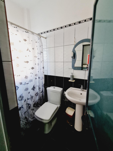 Bathroom 3, Villa Gersina Golem, Kavajës
