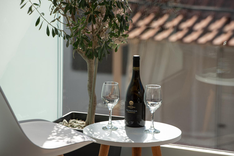 Food & Drinks, Villa Paraschou, Central Macedonia