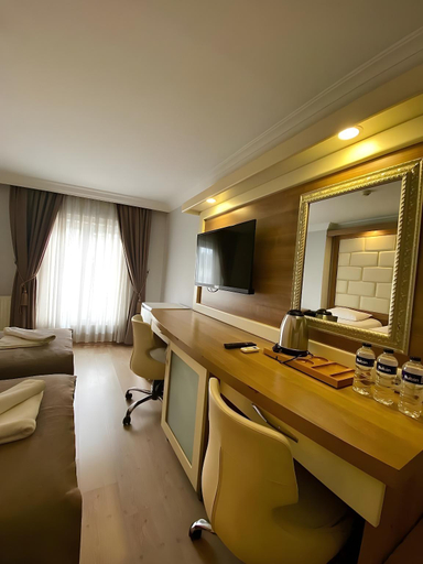 Others 3, Kafkas Hotel Istanbul, Fatih