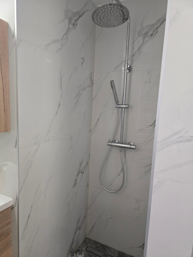 Bathroom 4, Villa Mak, Piran