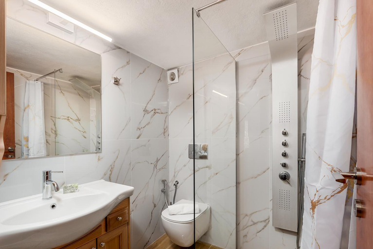 Bathroom 4, Villa Foteini, Crete