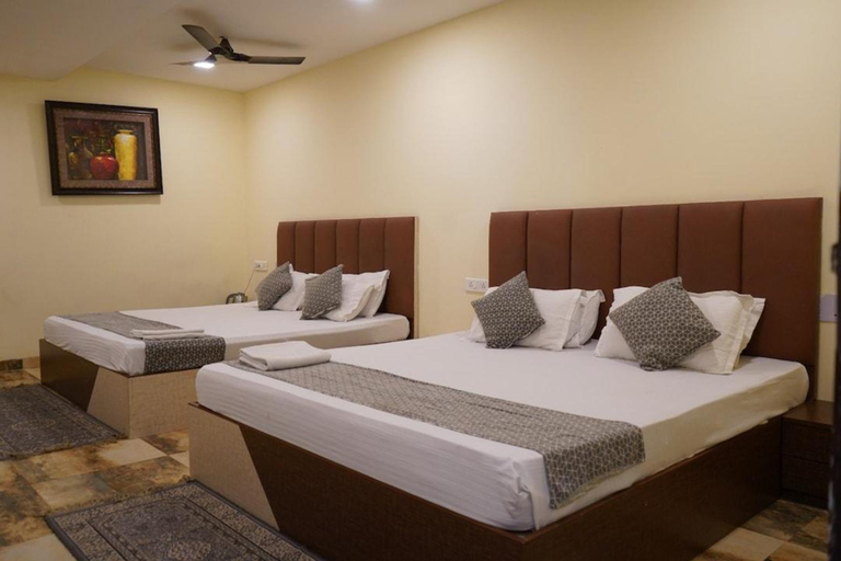 Bedroom 3, Hotel Tourist Inn, Jalpaiguri