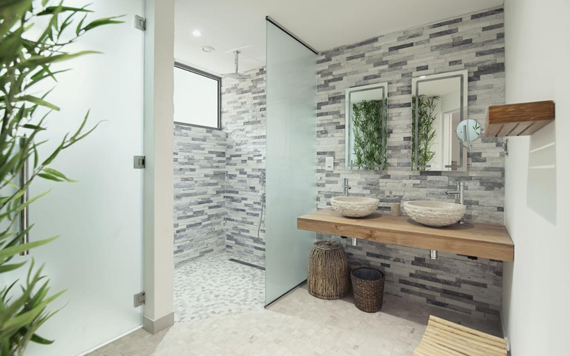 Bathroom 5, AQUA Boutique Hotel