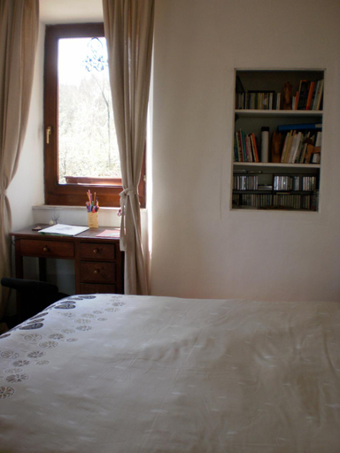 Bedroom 2, La Casita, Fermo
