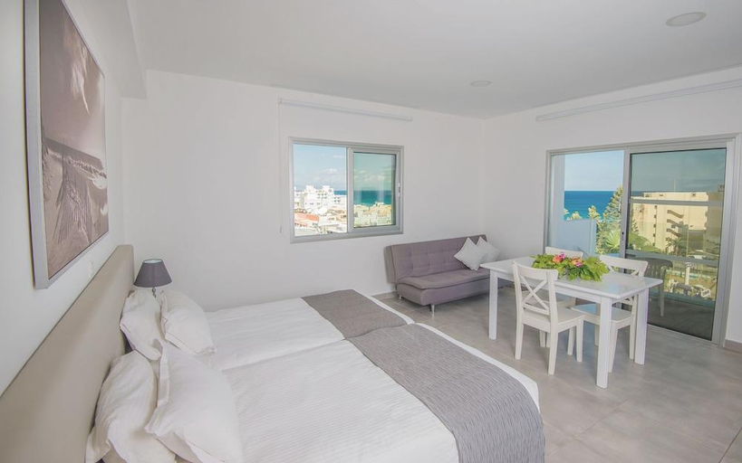 Bedroom 2, Alva Hotel Apartments