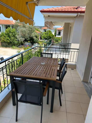 Others 3, Mila House, Central Macedonia