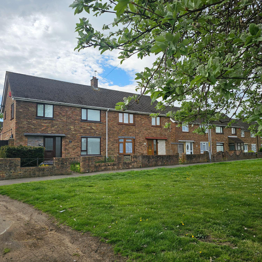 Others 4, Peace and Love House, Kent