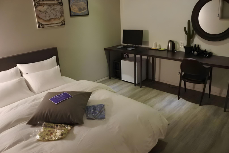 Bedroom 4, Incheon DongIncheon YAJA, Jung