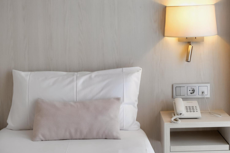 Bedroom 3, Hotel Marina, Girona