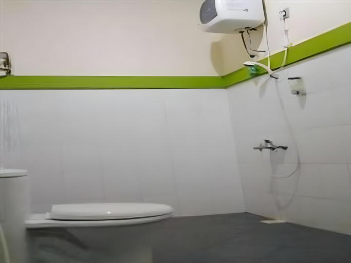 Bathroom, Green Hotel, Ciamis