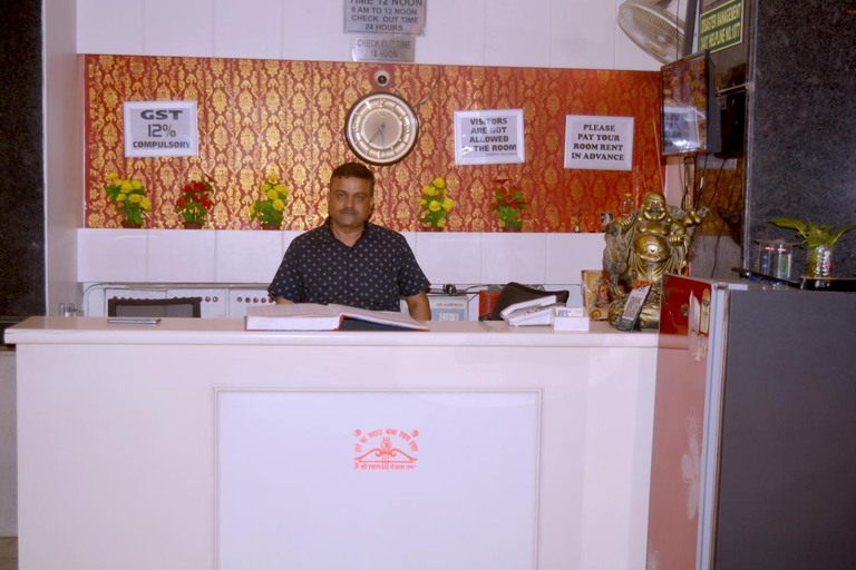 Public Area, Hotel Delhi Empire dx, Delhi