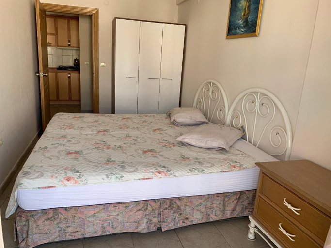 Bedroom 2, CIZMECI APART, Çeşme