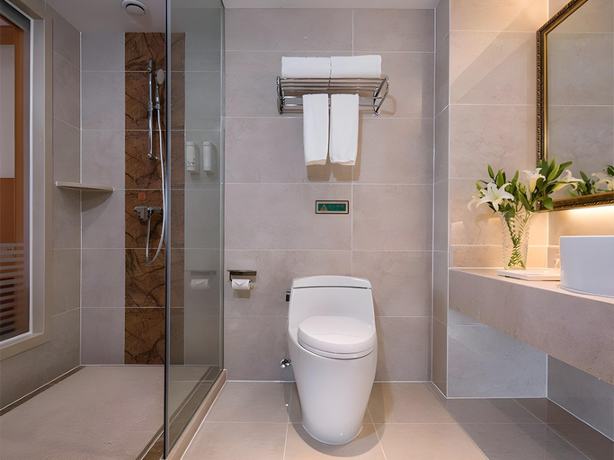 Bathroom 3, Vienna Hotel Guiyang North Station Dream City, Guiyang