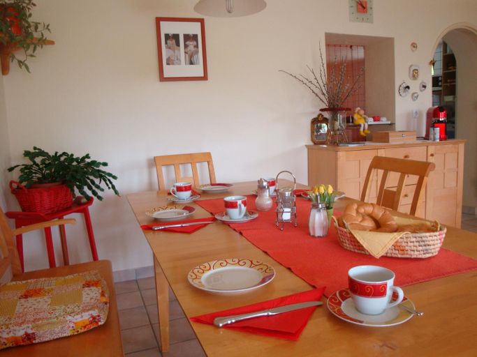 Food & Drinks 5, Haus Camelia, Oberwart