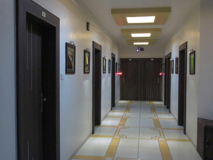 Others 3, Hotel Planet, Gandhinagar