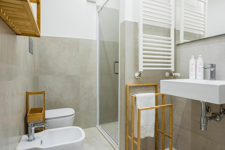 Bathroom 4, Vecchio Bastione - Duplex by Wonderful Italy, Catania